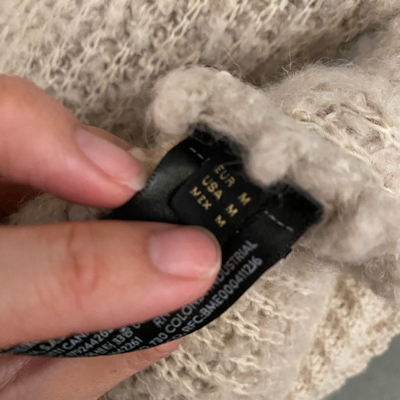 Massimo Dutti Boucle knit cardigan with buttons Medium - Picture 8 of 10